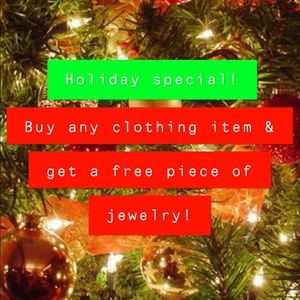 🎄HOLIDAY SPECIAL!🎄Free jewelry with purchase!